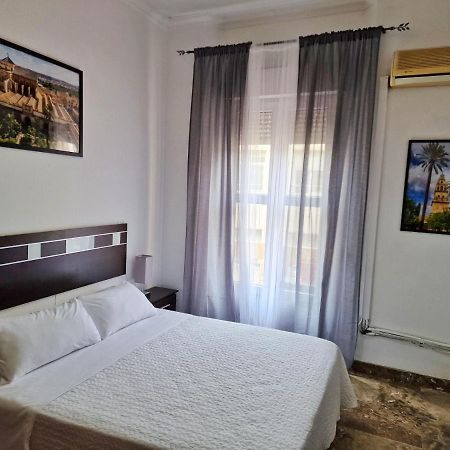 Apartamento El Duque - Plaza De Las Tendillas Кордова Екстер'єр фото